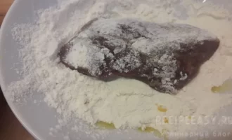 Отбивные из говяжьей печени на сковороде