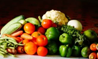 Сколько готовить овощи: таблица