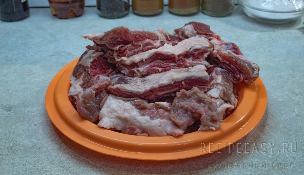 Фото приготовления рецепта: Свиные ребрышки в соевом соусе - шаг №3