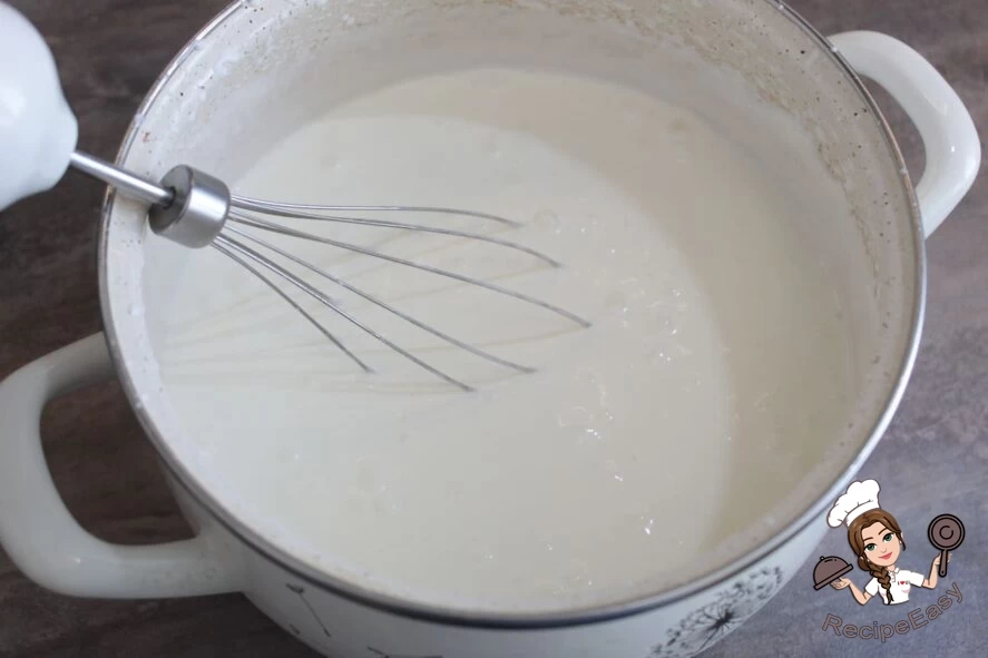 Фото приготовления рецепта: Домашнее мороженое Пломбир - шаг №5